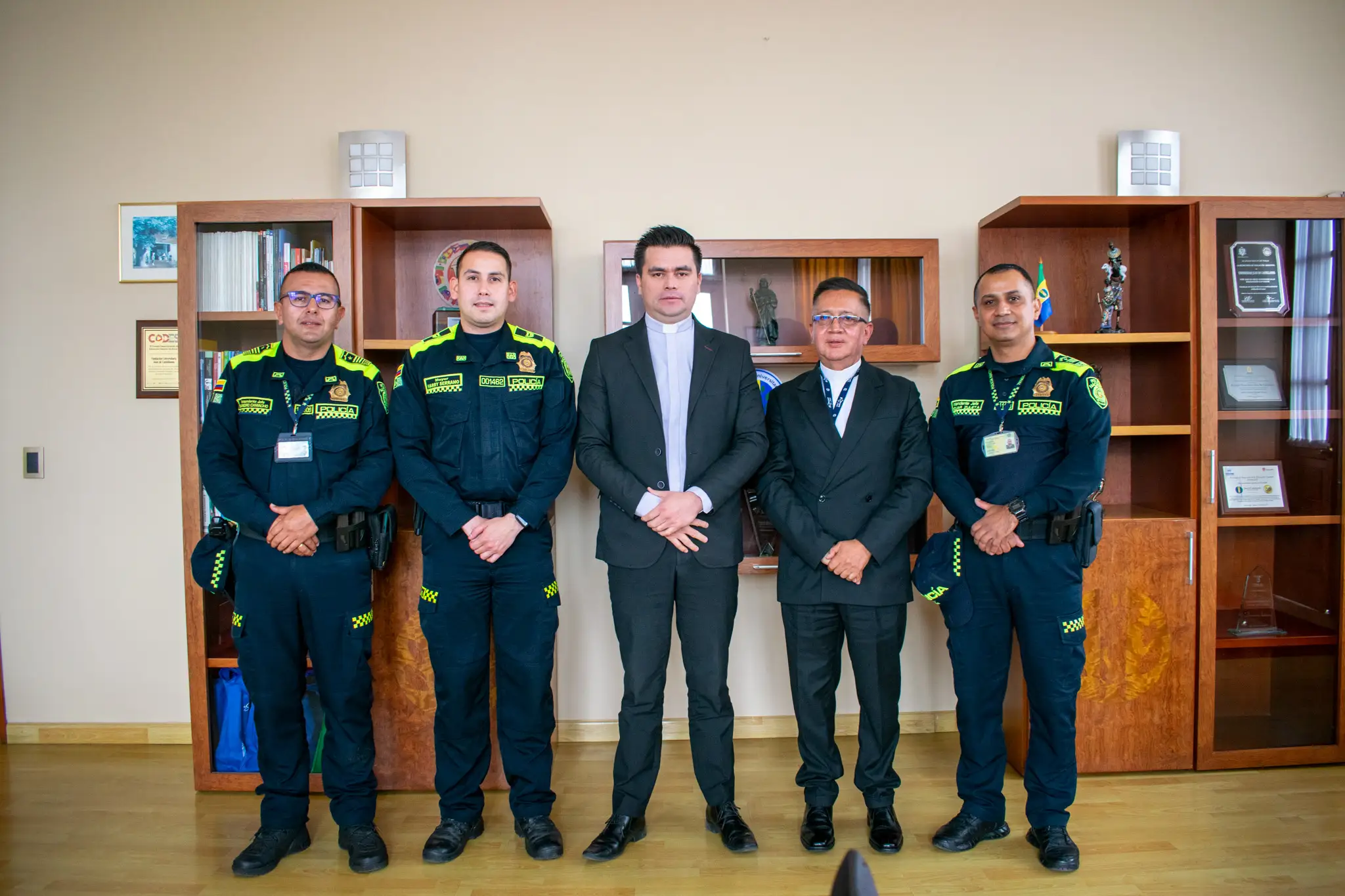 La Juan de Castellanos y la Escuela de Carabineros de Vélez, reforzaron su alianza de cooperación académica