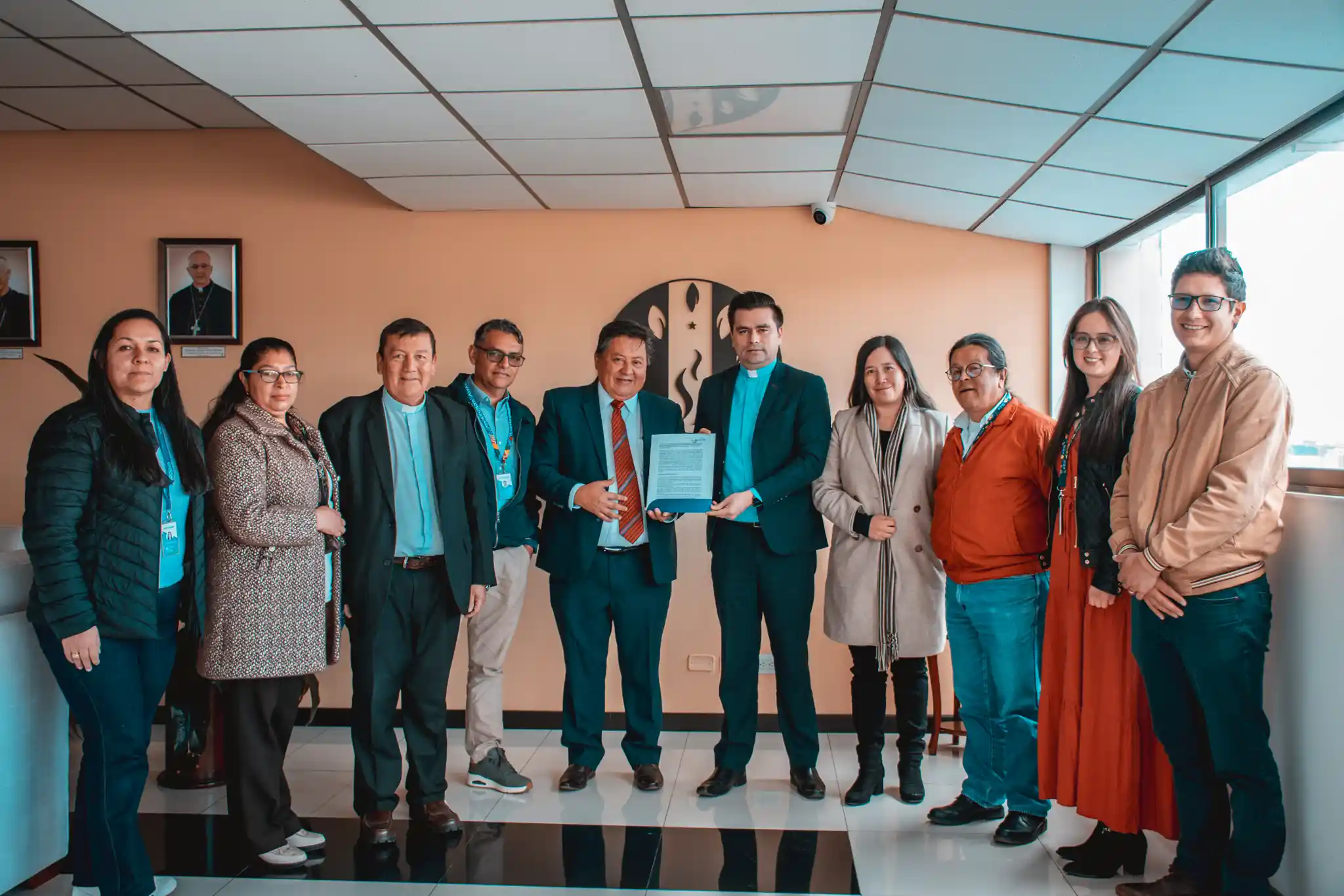 Juan de Castellanos y ASO-SUGAMUXI firmaron convenio para fortalecer el desarrollo regional