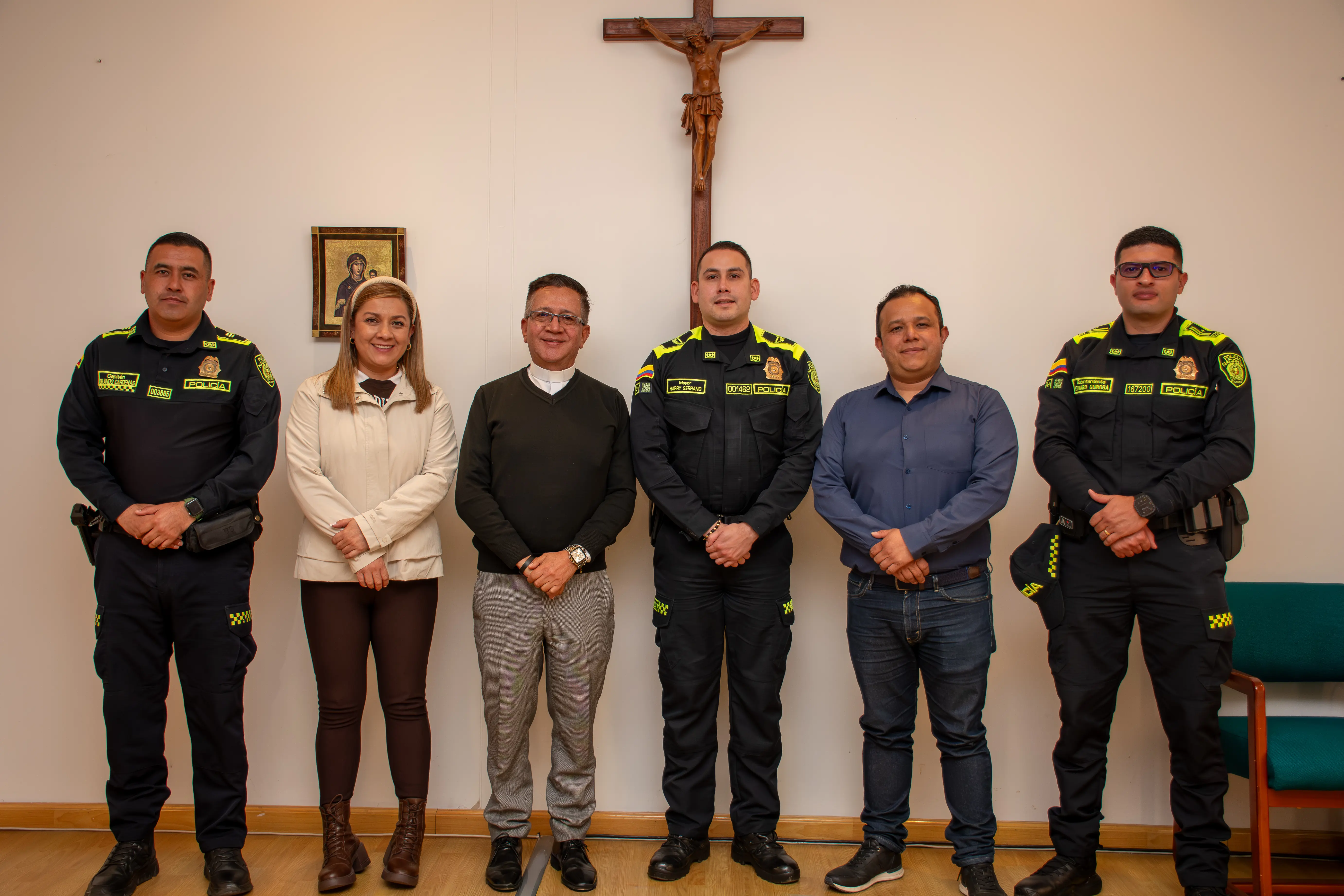 Fortalecimiento de alianzas estratégicas: visita de la Escuela de Carabineros de la Provincia de Vélez a la Fundación Universitaria Juan de Castellanos
