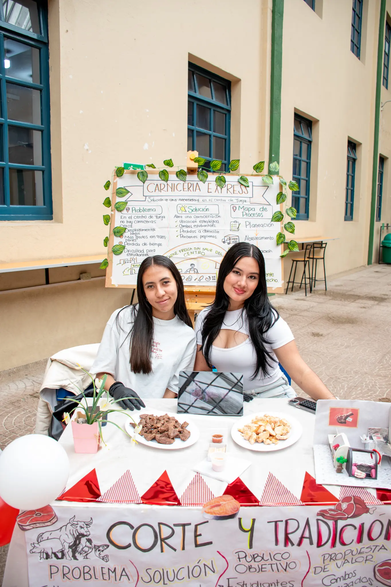 Estudiantes de Administración de la Juan de Castellanos fortalecen sus ideas de negocio mediante jornada de caracterización de emprendimientos juveniles